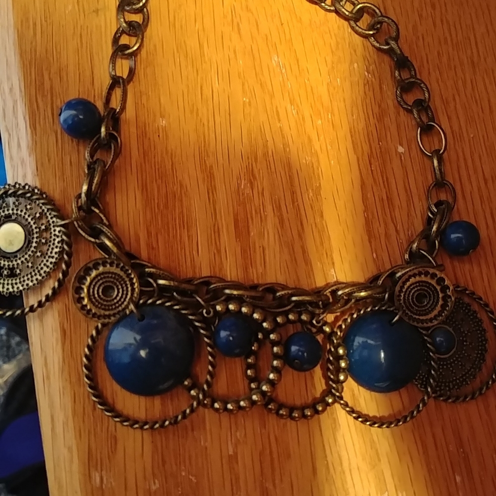 Premier Designs necklace